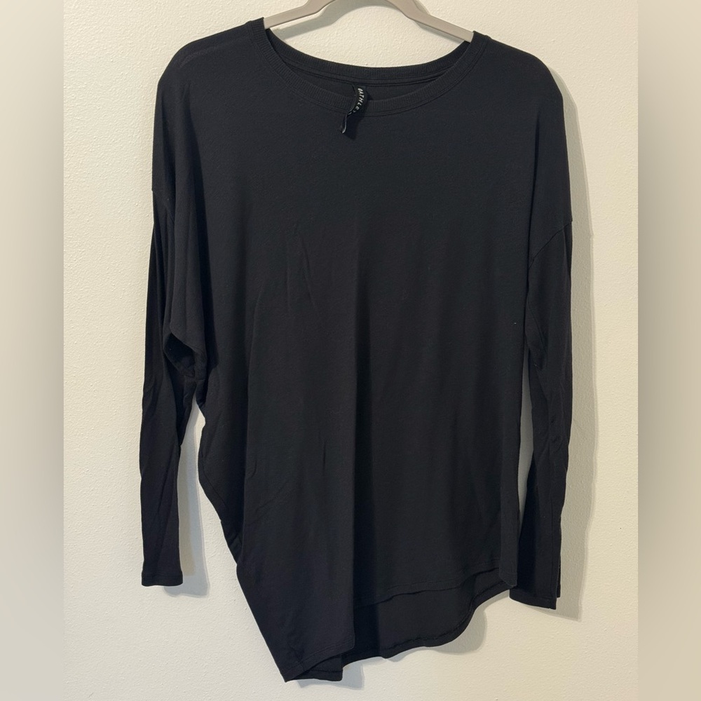 Athleta Threadlight Asymmetrical Relaxed Long Sle… - image 2